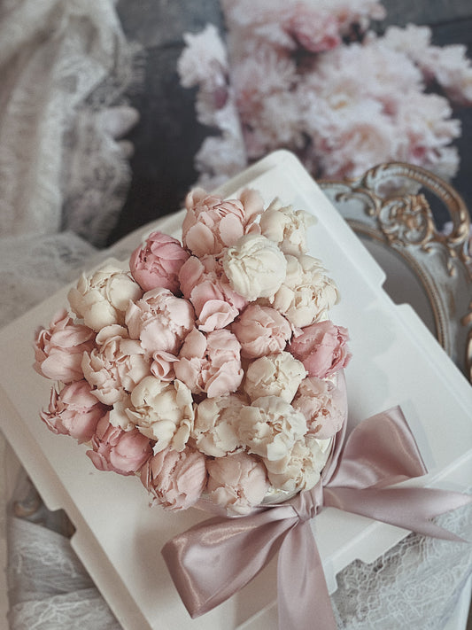Blooming Hearts Delight Cake