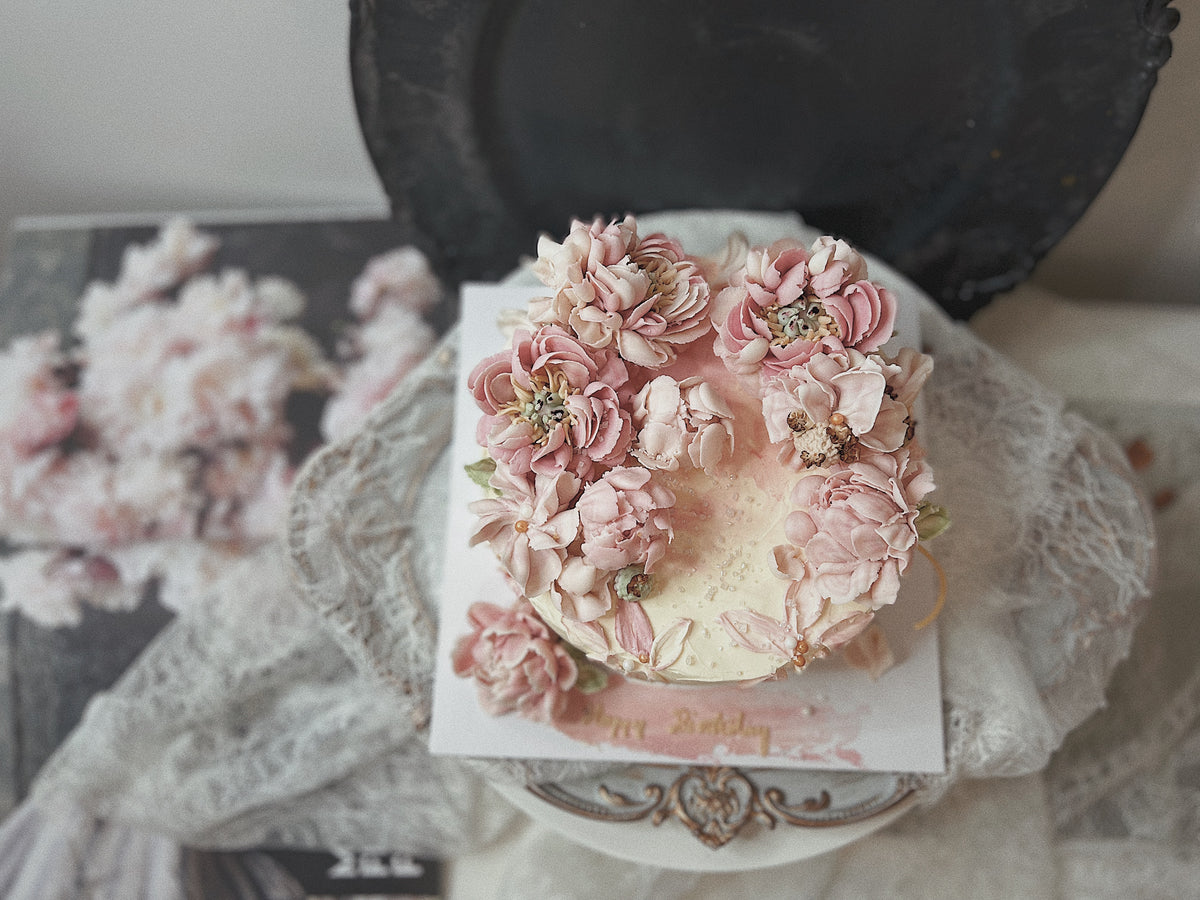 Secret Garden Cake